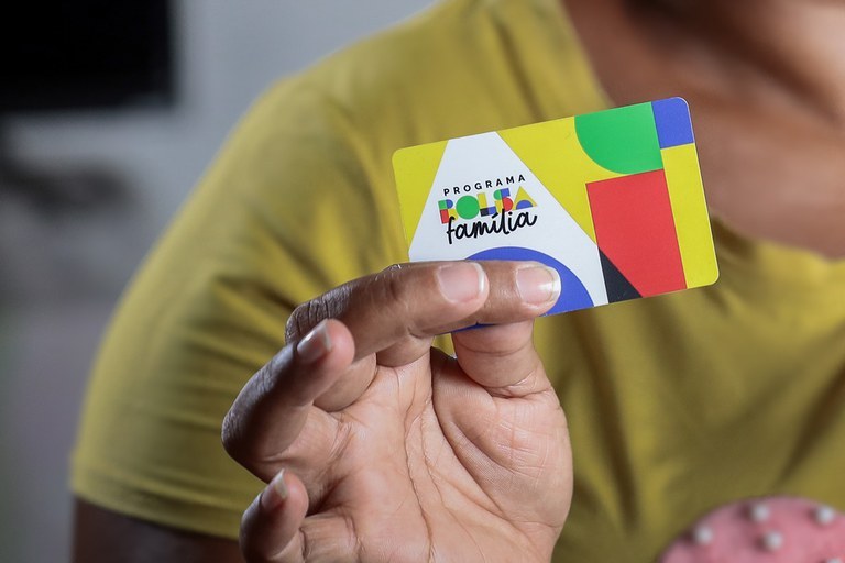 Around 21 million families receive the benefit all over the country. Launched in 2003, Bolsa Família is internationally acclaimed. Photo: Roberta Aline/MDS